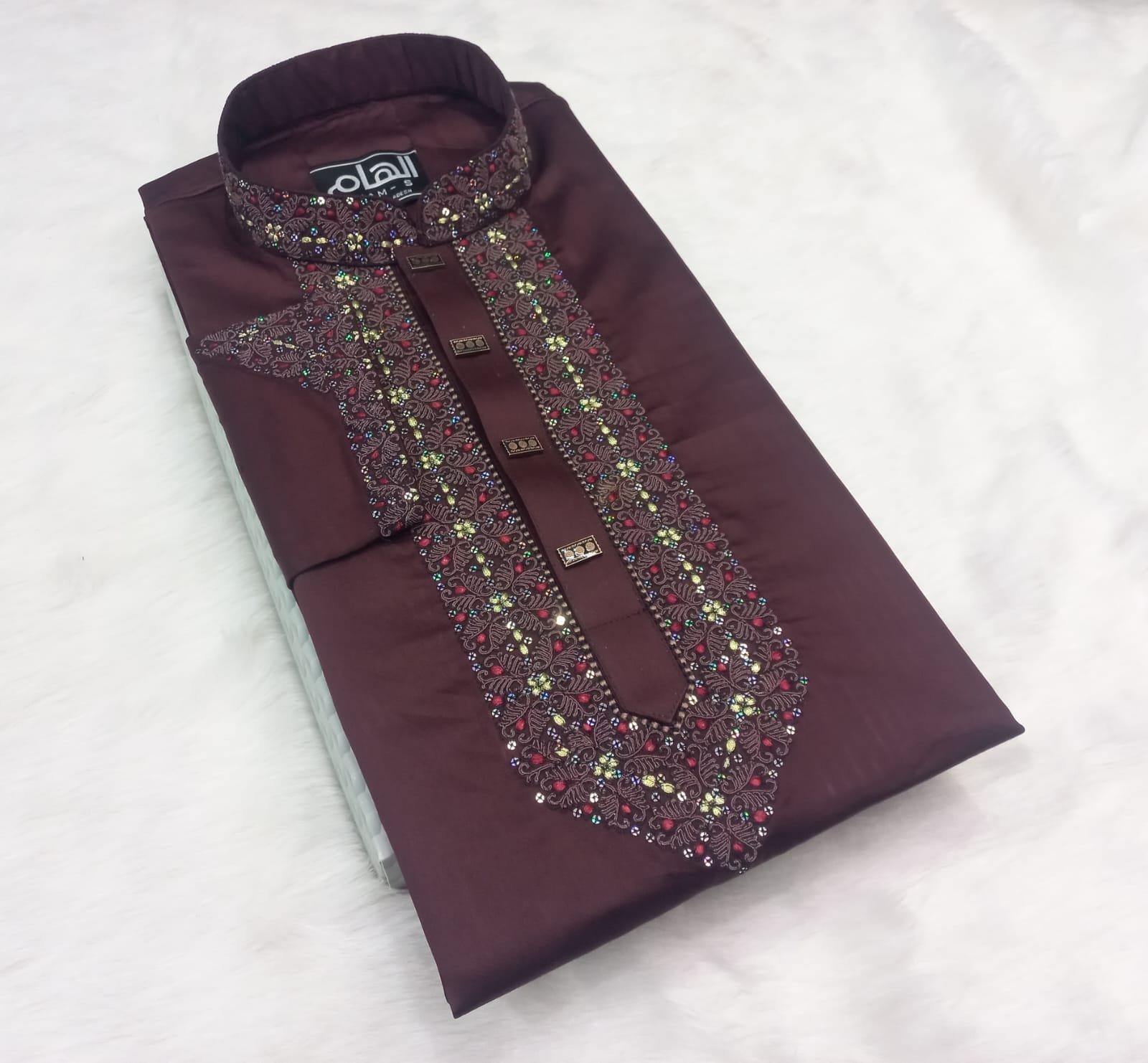 প্রিমিয়াম কট সিকুয়েন্স এমব্রয়ডারি পাঞ্জাবি